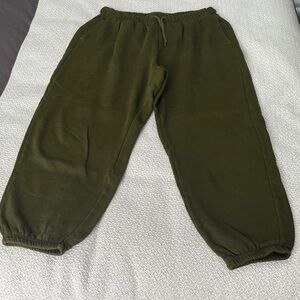 Women’s Old Navy Green Joggers with Matching Crewneck